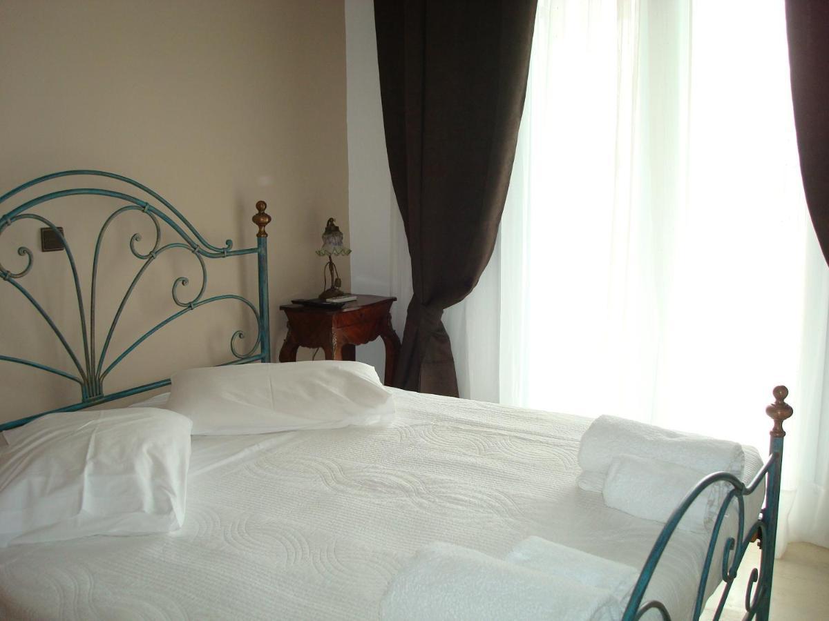 Merlot Village Rental Properties Kariá Екстериор снимка