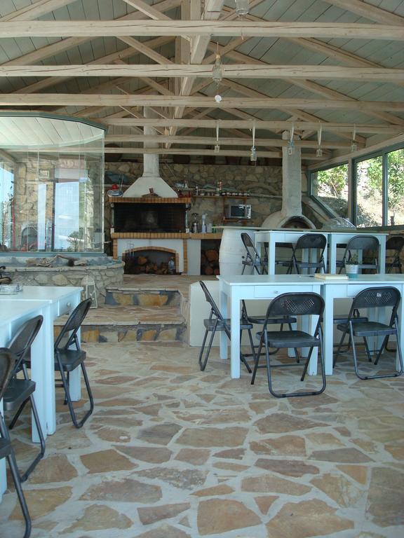 Merlot Village Rental Properties Kariá Екстериор снимка
